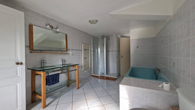 French property for sale in Lonnes, Charente - €117,720 - photo 10