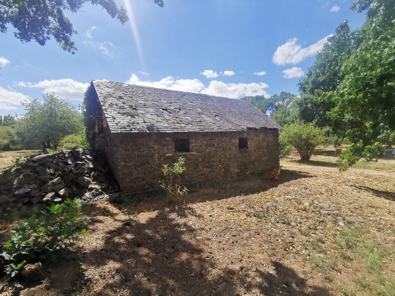 French property for sale in Néant-sur-Yvel, Morbihan - €500,000 - photo 10
