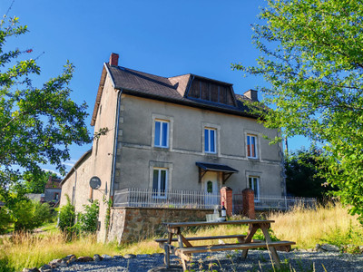house for sale in Puy-de-Dôme