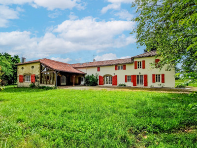 Maison à vendre à Villeneuve-de-Marsan, Landes, Aquitaine, avec Leggett Immobilier