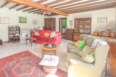 French property for sale in Saint-Lin, Deux-Sèvres - €245,000 - photo 3