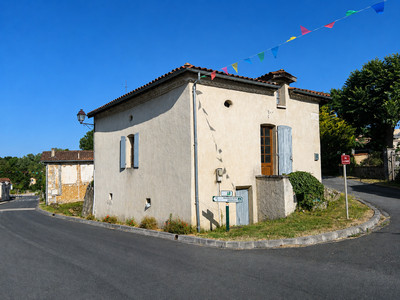 Maison à vendre à Yviers, Charente, Poitou-Charentes, avec Leggett Immobilier