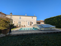Maison à vendre à Mérignac, Charente - 477.000 € - photo 10