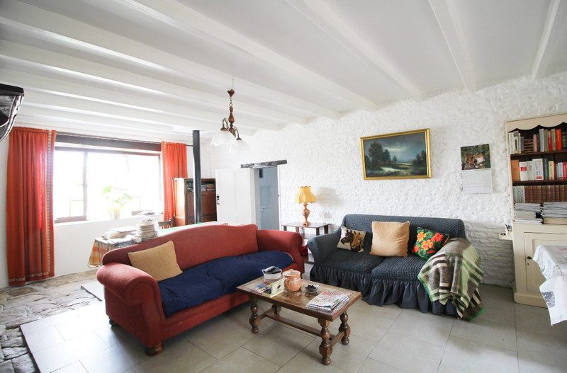 French property for sale in Aubigné, Deux-Sèvres - €88,000 - photo 3