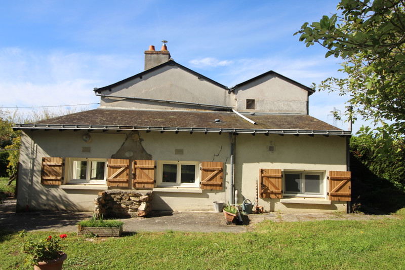 French property for sale in Lys-Haut-Layon, Maine-et-Loire - €236,000 - photo 1