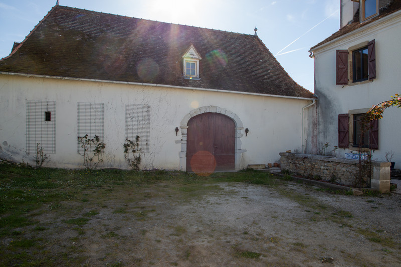 French property for sale in Lagor, Pyrénées-Atlantiques - €510,000 - photo 3