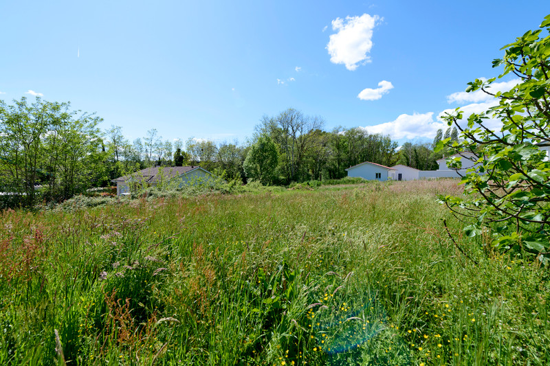 French property for sale in Pouillon, Landes - €115,000 - photo 3