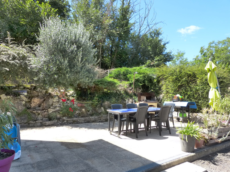 French property for sale in Pineuilh, Gironde - €180,000 - photo 3