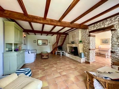 French property for sale in Chenac-Saint-Seurin-d'Uzet, Charente-Maritime - €468,500 - photo 8