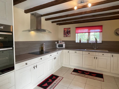 French property for sale in Eynesse, Gironde - €999,999 - photo 4