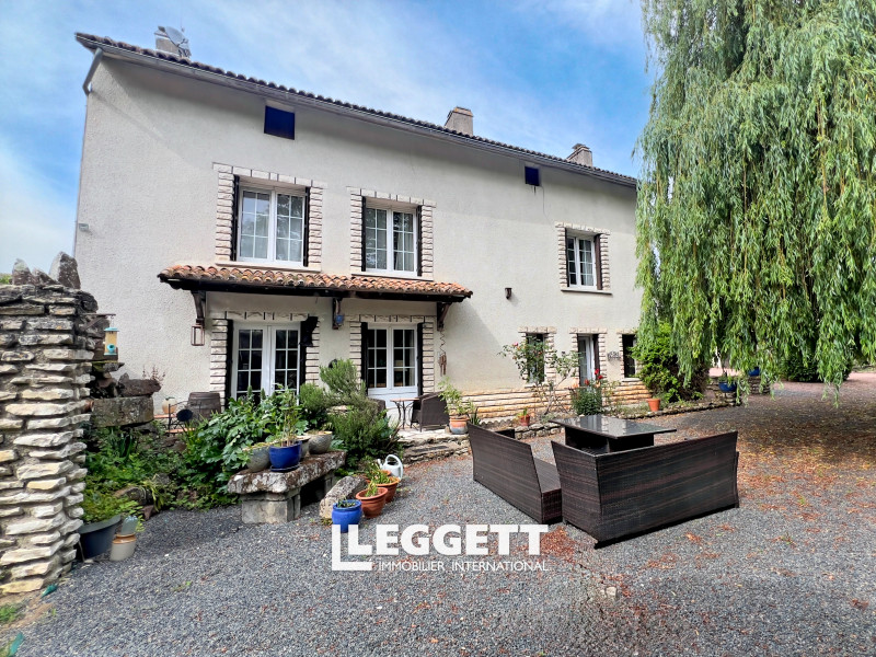 Maison 7 pièce(s), MONCONTOUR