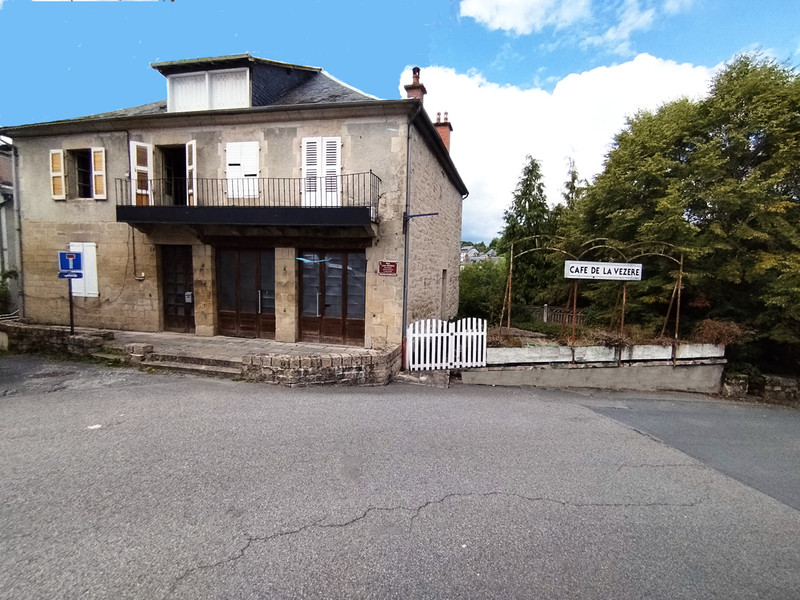 French property for sale in Treignac, Corrèze - €95,000 - photo 0