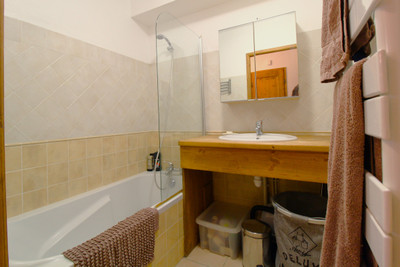French property for sale in Bozel, Savoie - €217,500 - photo 5
