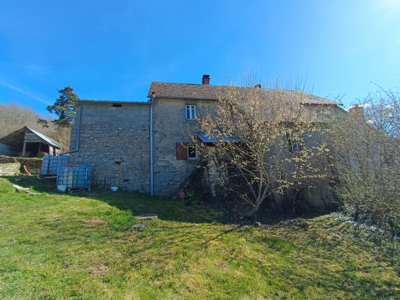French property for sale in Auzances, Creuse - €109,000 - photo 1