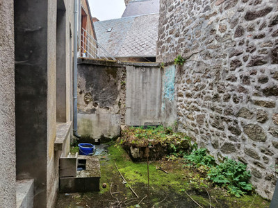 French property for sale in Bénévent-l'Abbaye, Creuse - €77,000 - photo 6