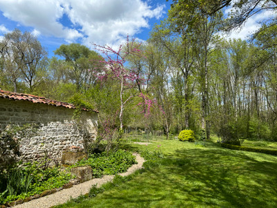 French property for sale in Saint-Sulpice-de-Cognac, Charente - €280,000 - photo 2