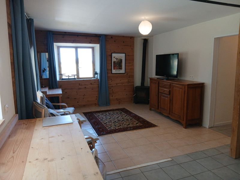 French property for sale in Chastreix, Puy-de-Dôme - €240,000 - photo 3