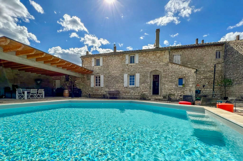 French property for sale in Barjac, Gard - €625,000 - photo 2