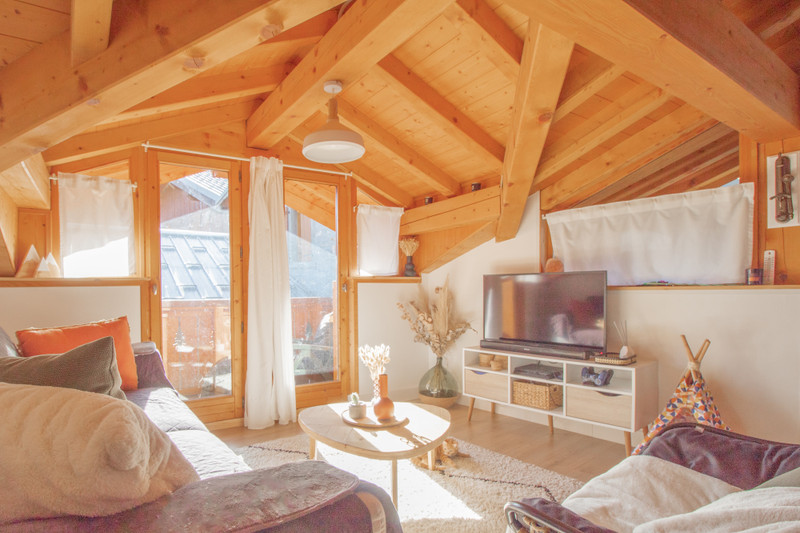 French property for sale in Courchevel, Savoie - €495,000 - photo 6