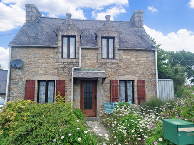 Maison à vendre à Saint-Servais, Côtes-d'Armor, Bretagne, avec Leggett Immobilier