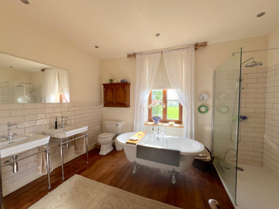 French property for sale in Gouzon, Creuse - €371,000 - photo 3