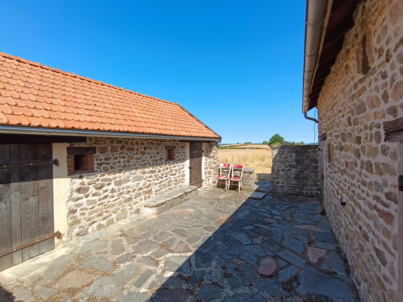 French property for sale in Évaux-les-Bains, Creuse - €235,400 - photo 3