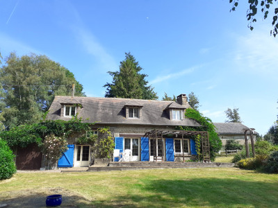 Maison à vendre à Pontmain, Mayenne, Pays de la Loire, avec Leggett Immobilier