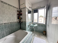 Propriété à vendre à Saint-Seurin-de-Prats, Dordogne - 214 000 € - photo n°7