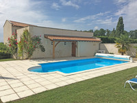 Maison à vendre à Aubeterre-sur-Dronne, Charente - 349.800 € - photo 10