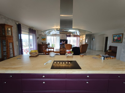 French property for sale in Saint Aulaye-Puymangou, Dordogne - €296,000 - photo 4