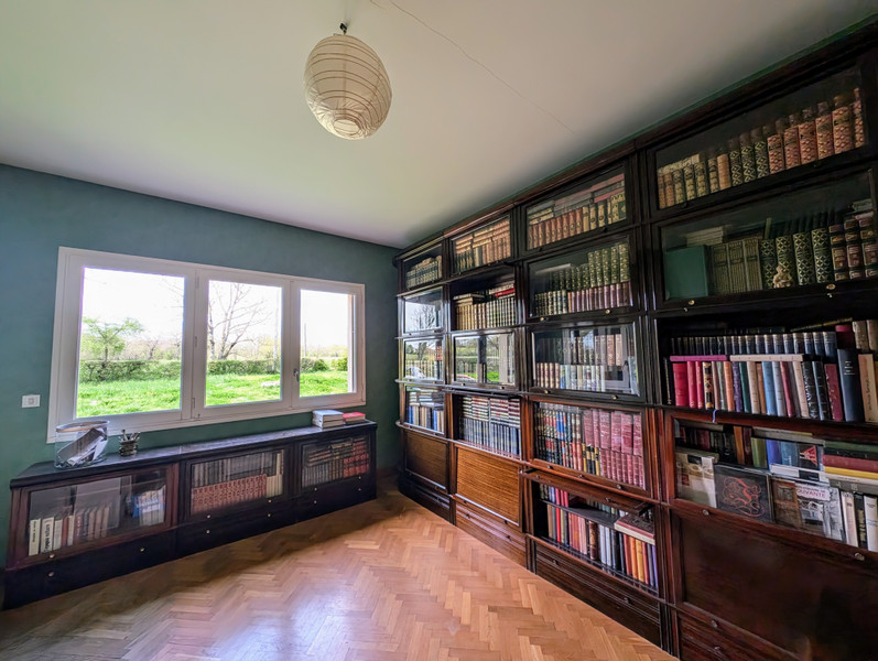 French property for sale in Labruguière, Tarn - €318,000 - photo 8