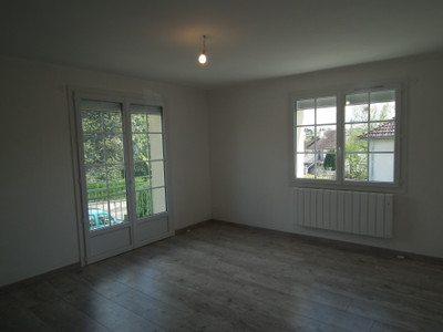 French property for sale in Auzances, Creuse - €129,900 - photo 5