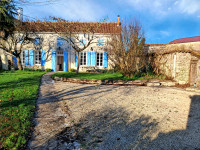 Propriété à vendre à Bresdon, Charente-Maritime - 258 500 € - photo n°2
