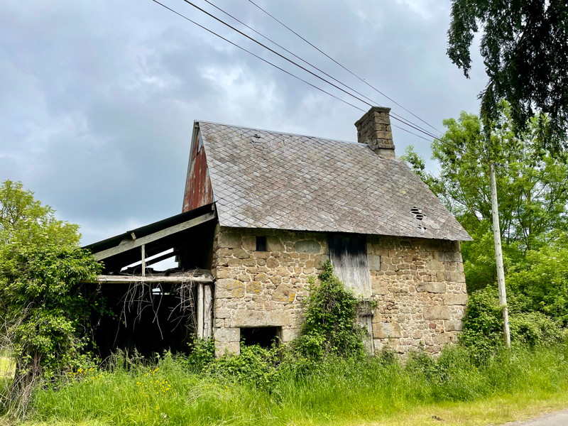 Maison à vendre à Sainte-Honorine-la-Chardonne, Orne - 14 600 € - photo 1