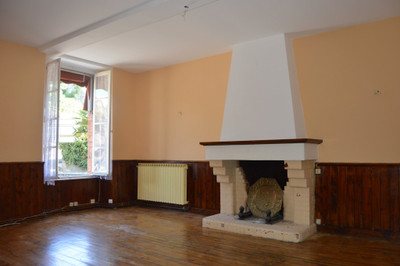 French property for sale in Barbazan, Haute-Garonne - €246,000 - photo 3