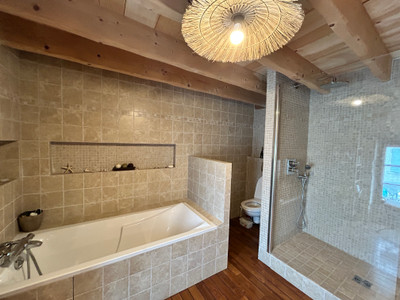French property for sale in Arçais, Deux-Sèvres - €325,500 - photo 13