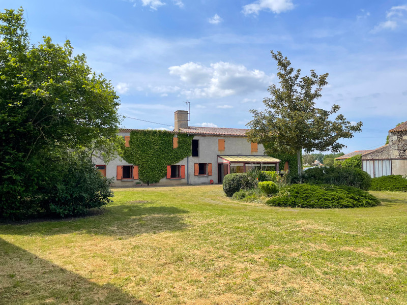 Maison à vendre à Loretz-d'Argenton, Deux-Sèvres - 125.350 € - photo 1
