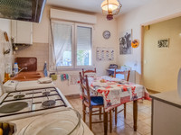 Immeuble à vendre à Lamalou-les-Bains, Hérault - 230.000 € - photo 2