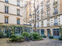 Appartement à vendre à Paris 4e Arrondissement, Paris - 750 000 € - photo 1