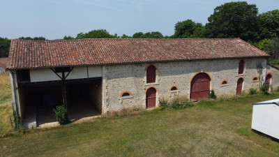 French property for sale in Les Adjots, Charente - €795,000 - photo 4