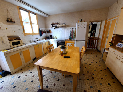 French property for sale in Aunac-sur-Charente, Charente - €158,050 - photo 3