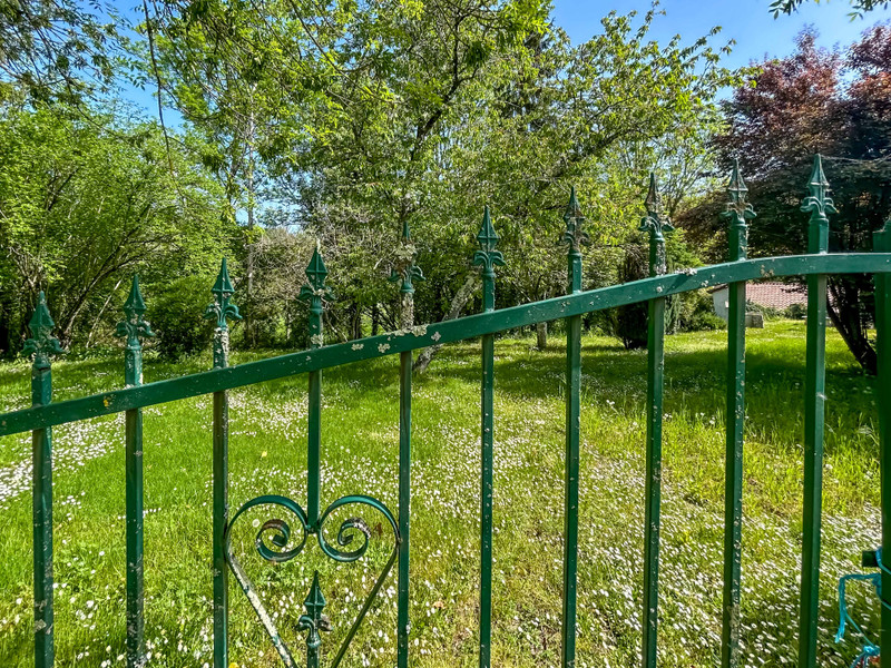 French property for sale in Manzac-sur-Vern, Dordogne - €329,000 - photo 9