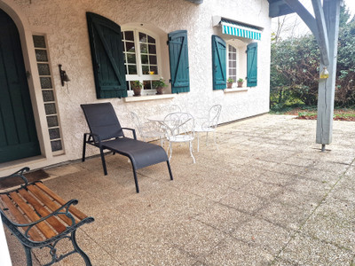 French property for sale in Bouliac, Gironde - €695,000 - photo 1