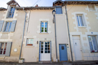 Maison à vendre à Richelieu, Indre-et-Loire - 162.000 € - photo 1 Maison à vendre à Richelieu, Indre-et-Loire - 162.000 € - photo 1
