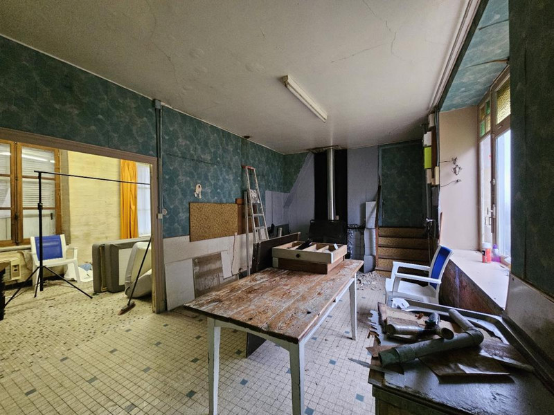 French property for sale in Saint-Caprais, Allier - €76,000 - photo 2