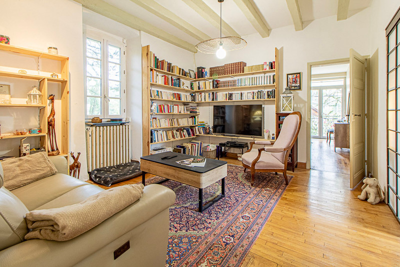 French property for sale in Duravel, Lot - €794,000 - photo 6