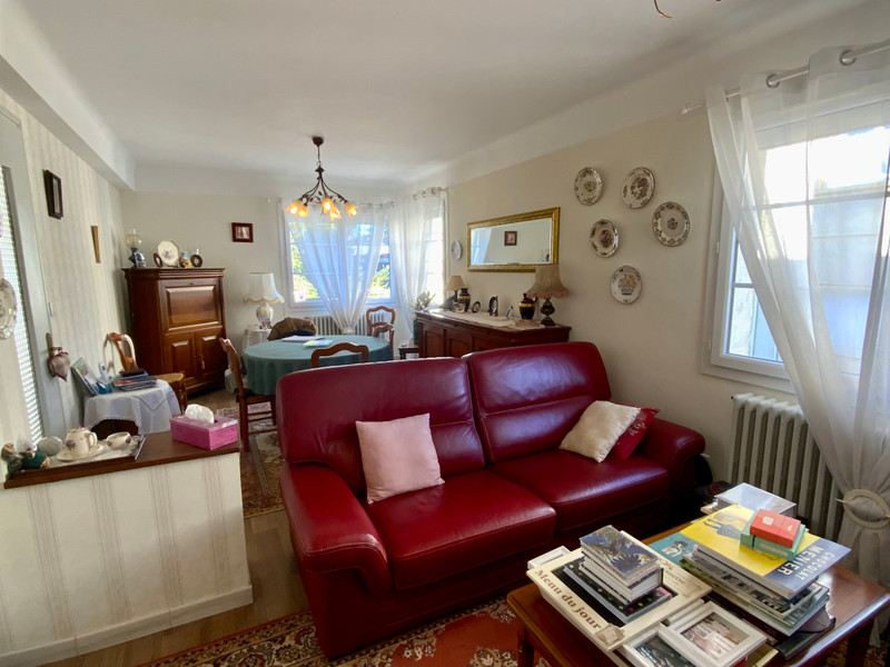 French property for sale in Montignac, Dordogne - €188,000 - photo 2