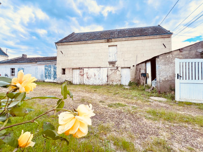 French property for sale in Beaumont-en-Véron, Indre-et-Loire - €199,999 - photo 2