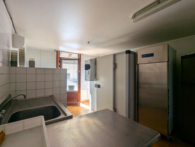 French property for sale in Thiviers, Dordogne - €267,500 - photo 5