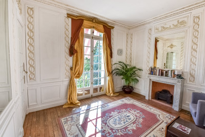Magnifique maison isolée de 250 m², à 22 min de Paris + vue sur la Seine